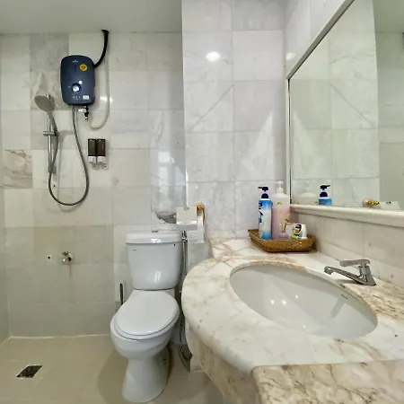 Century Suria Aparment Langkawi By Zervin Apartment Kuah Exterior photo