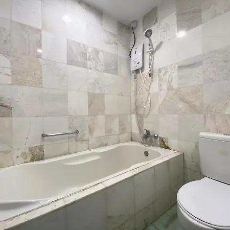 Century Suria Aparment Langkawi By Zervin Apartment Kuah Exterior photo