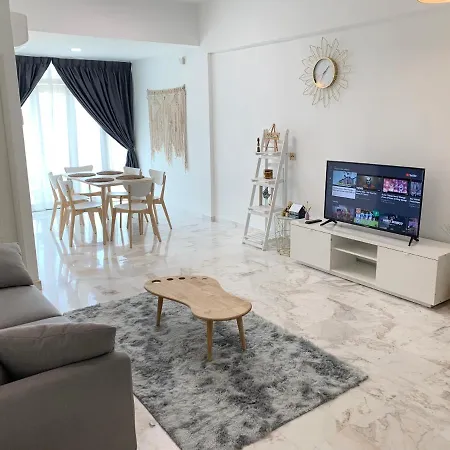 Century Suria Aparment Langkawi By Zervin Apartment Kuah Exterior photo