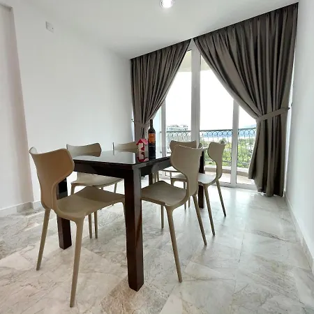Century Suria Aparment Langkawi By Zervin Apartment Kuah Exterior photo