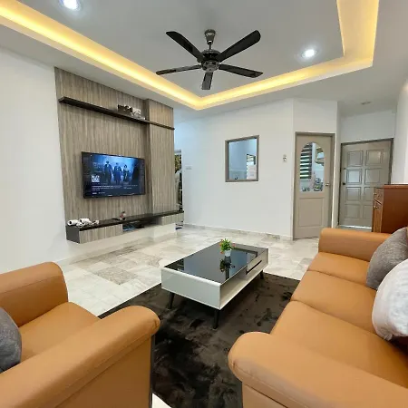 Century Suria Aparment Langkawi By Zervin Apartment Kuah Exterior photo