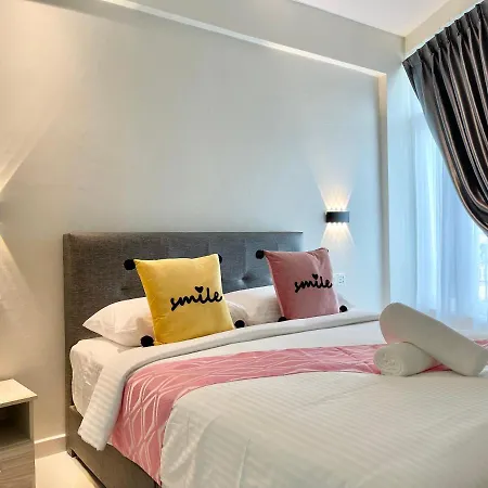 Century Suria Aparment Langkawi By Zervin Apartment Kuah Exterior photo