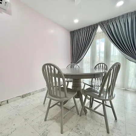 Century Suria Aparment Langkawi By Zervin Apartment Kuah Exterior photo
