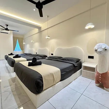 Century Suria Aparment Langkawi By Zervin Apartment Kuah Exterior photo