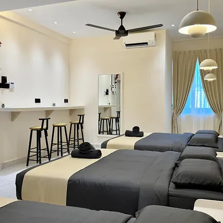 Century Suria Aparment Langkawi By Zervin Apartment Kuah Exterior photo